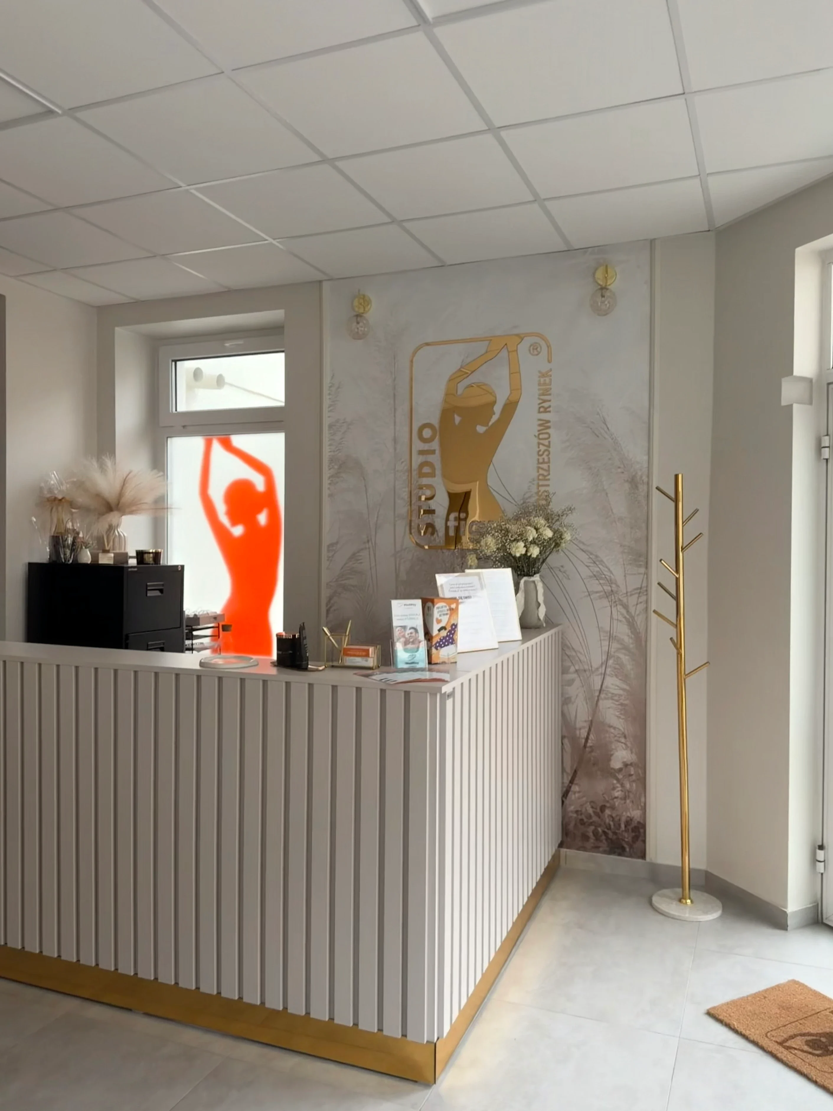 Modelowanie sylwetki Ostrzeszów zabiegi wyszczuplające dla kobiet
